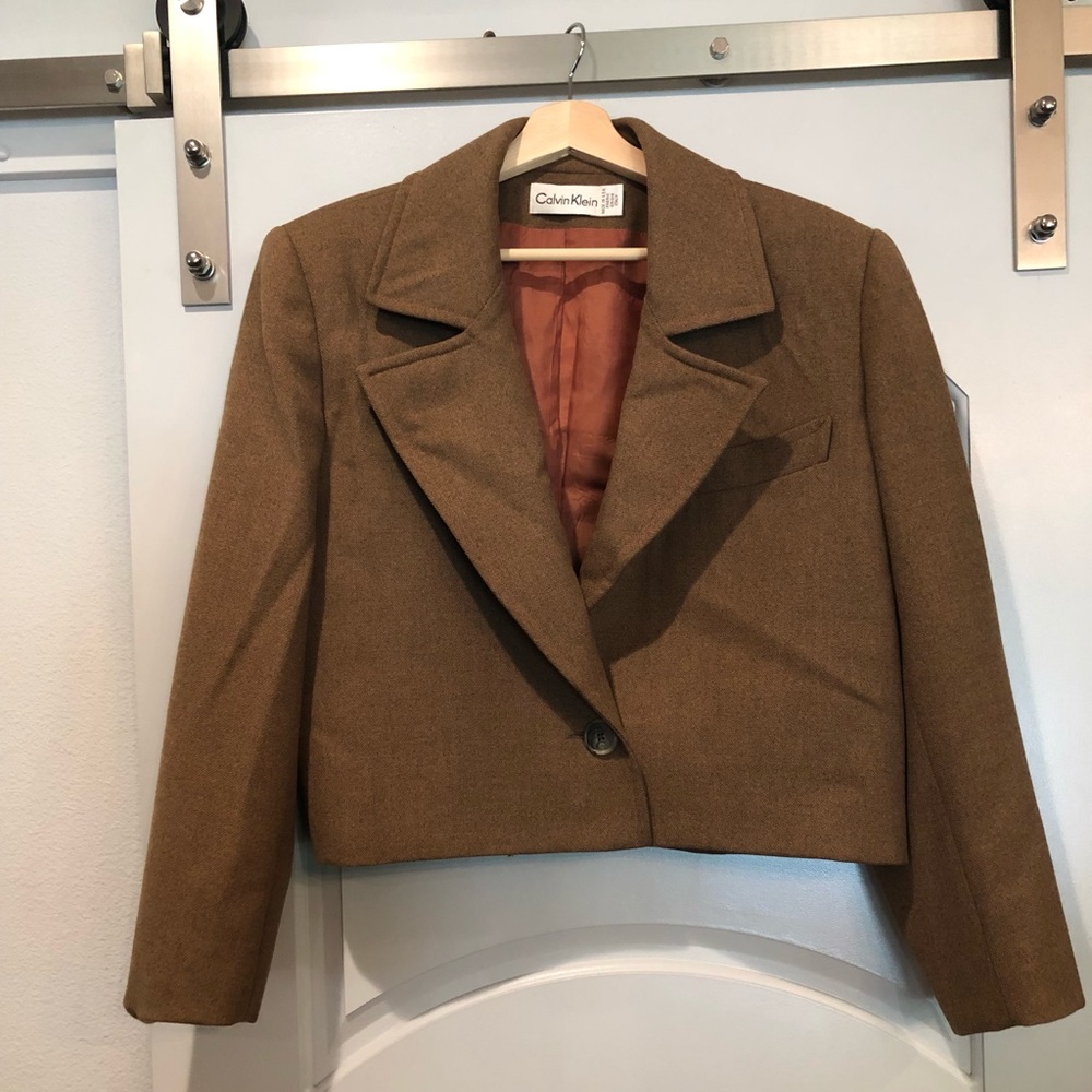 Vintage dark academia Calvin Klein rust brown blazer.